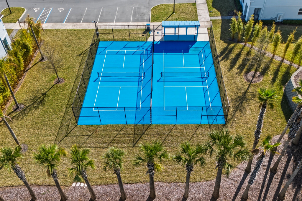 Pickleball court at Windsor Island Resort in Davenport near Orlando Florida