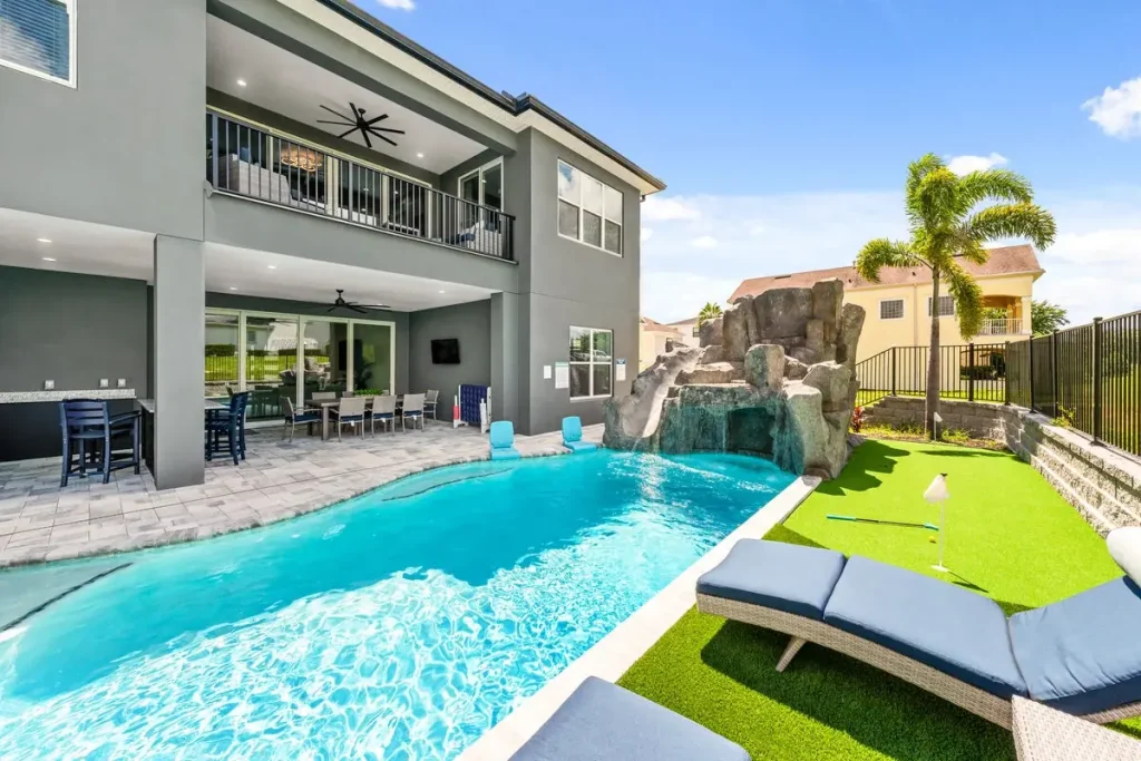 Private pool vacation home in orlando florida with slide and mini golf